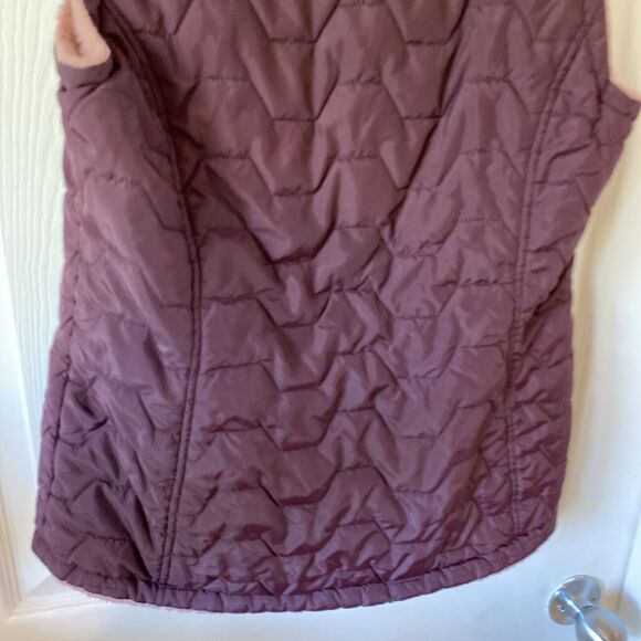 Free Country Quilted Vest Women’s Size S Small Purple Faux Fur Reversible - Picture 9 of 15